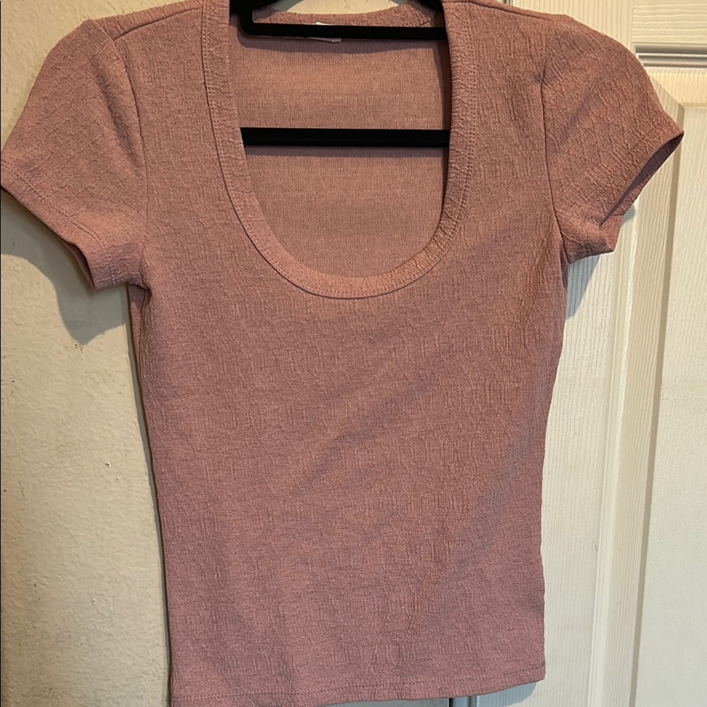 Fitted Pink Short Sleeve Tee